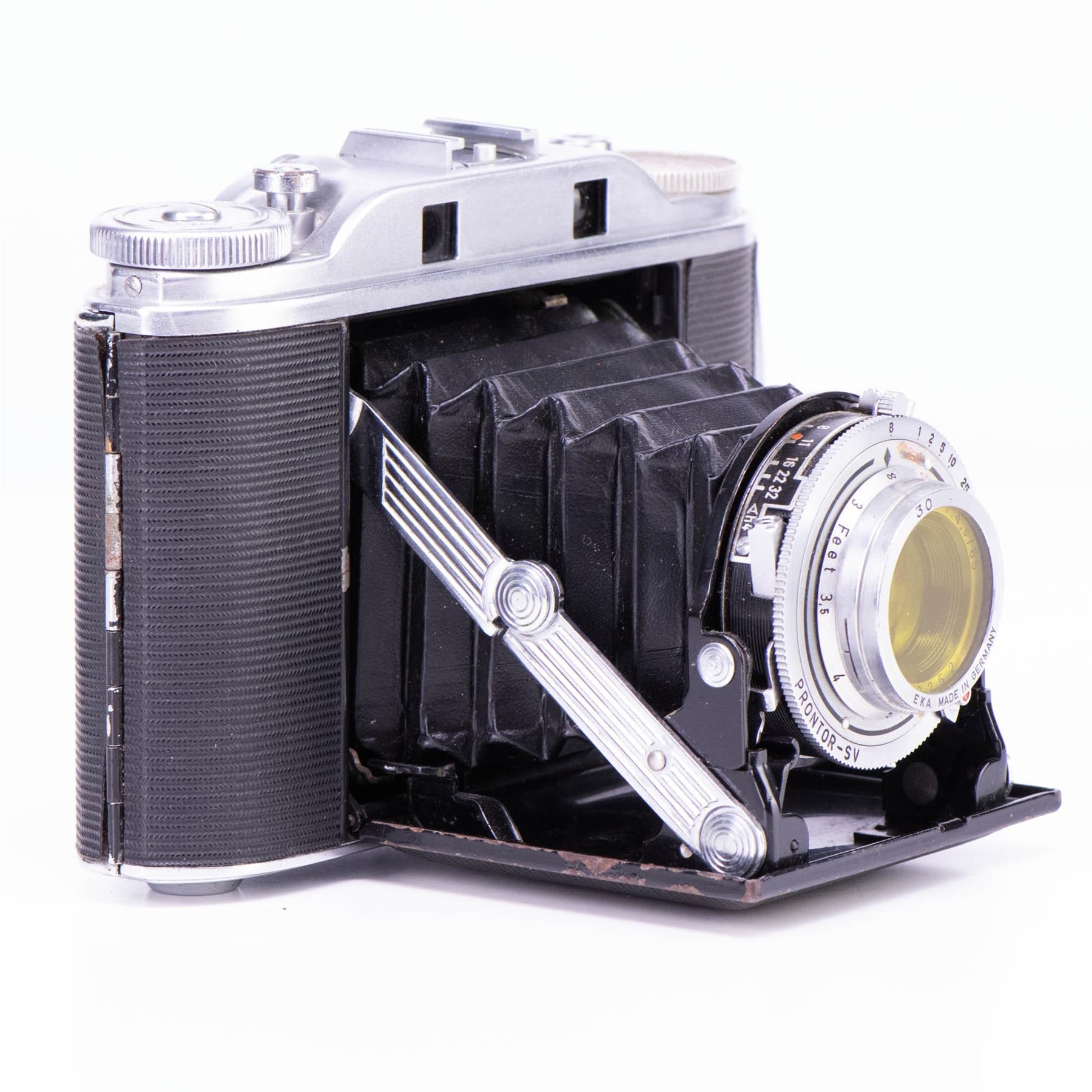 Agfa Isolette 3 Camera | 85mm f4.5 lens | Black | Germany | 1951 - 1960