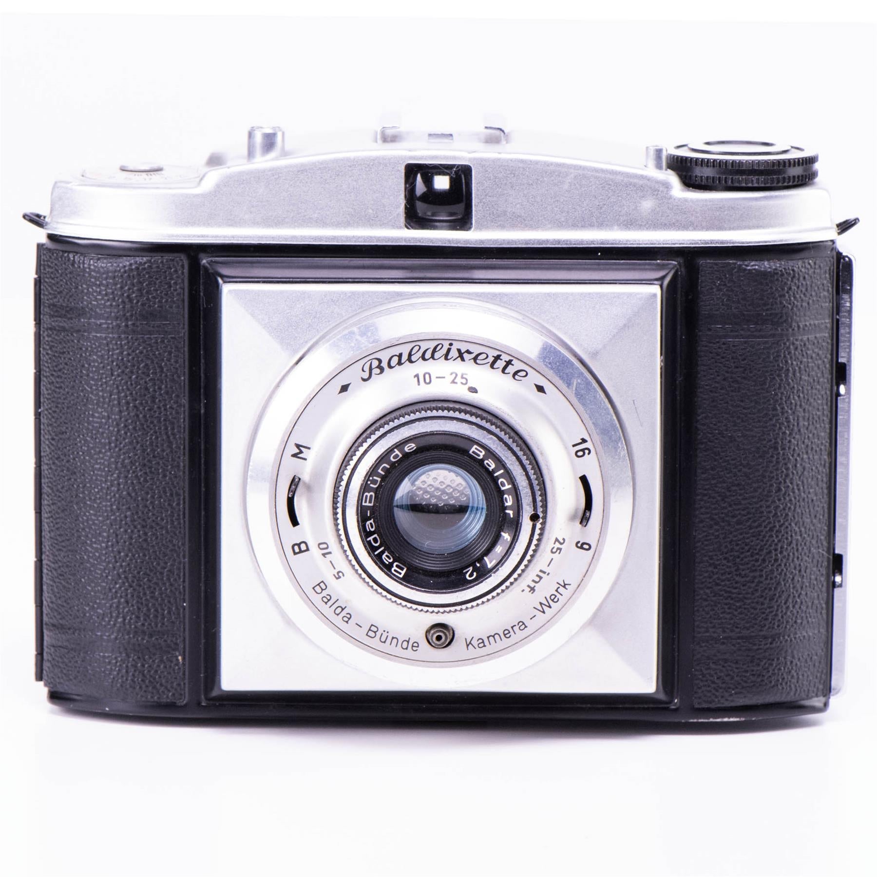 Balda Bünde Baldixette Camera | Baldar f7.2 | White and Black | Germany | 1956