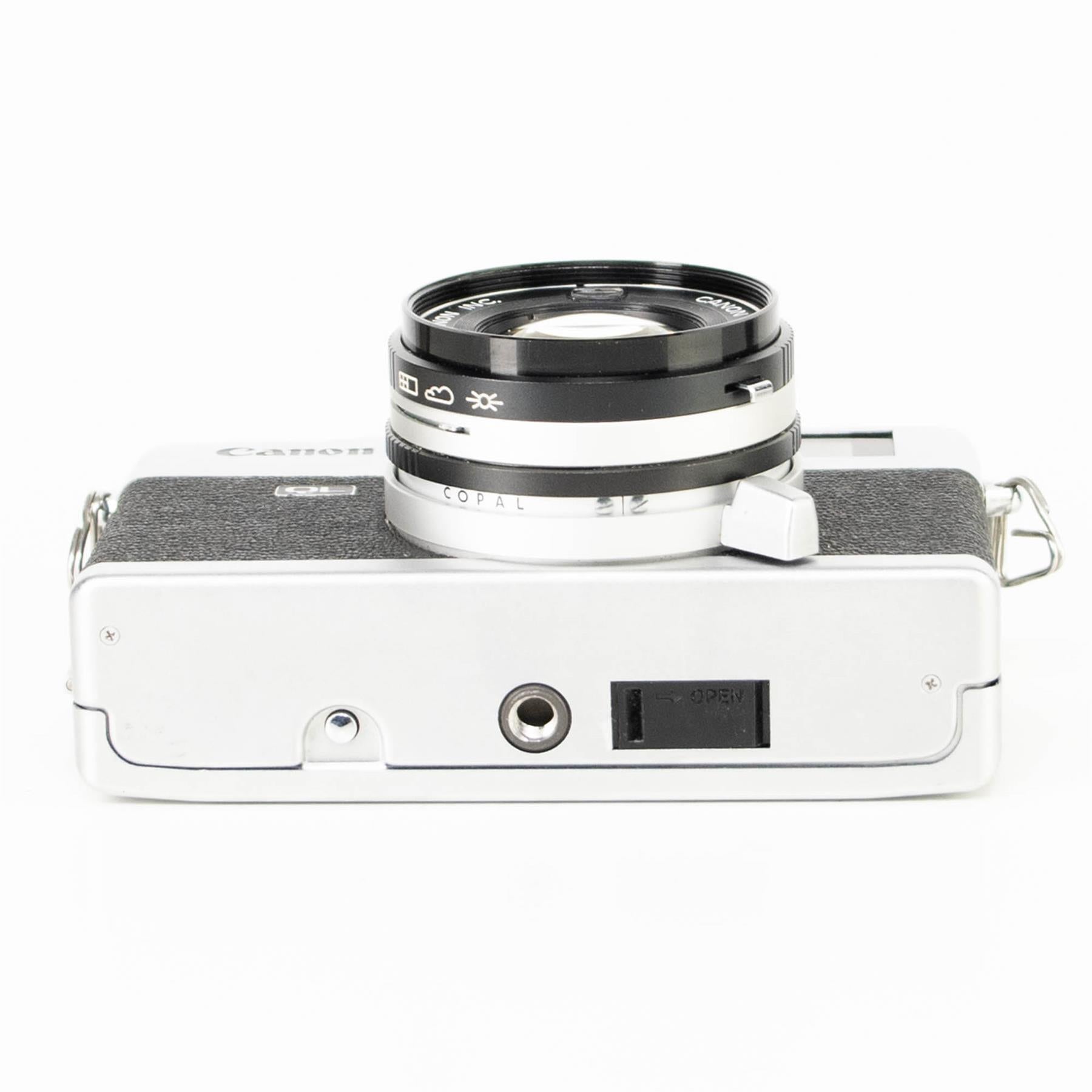 Canon Canonet QL19 Camera | Canon 45mm f1.9 lens | White | Japan | 1965