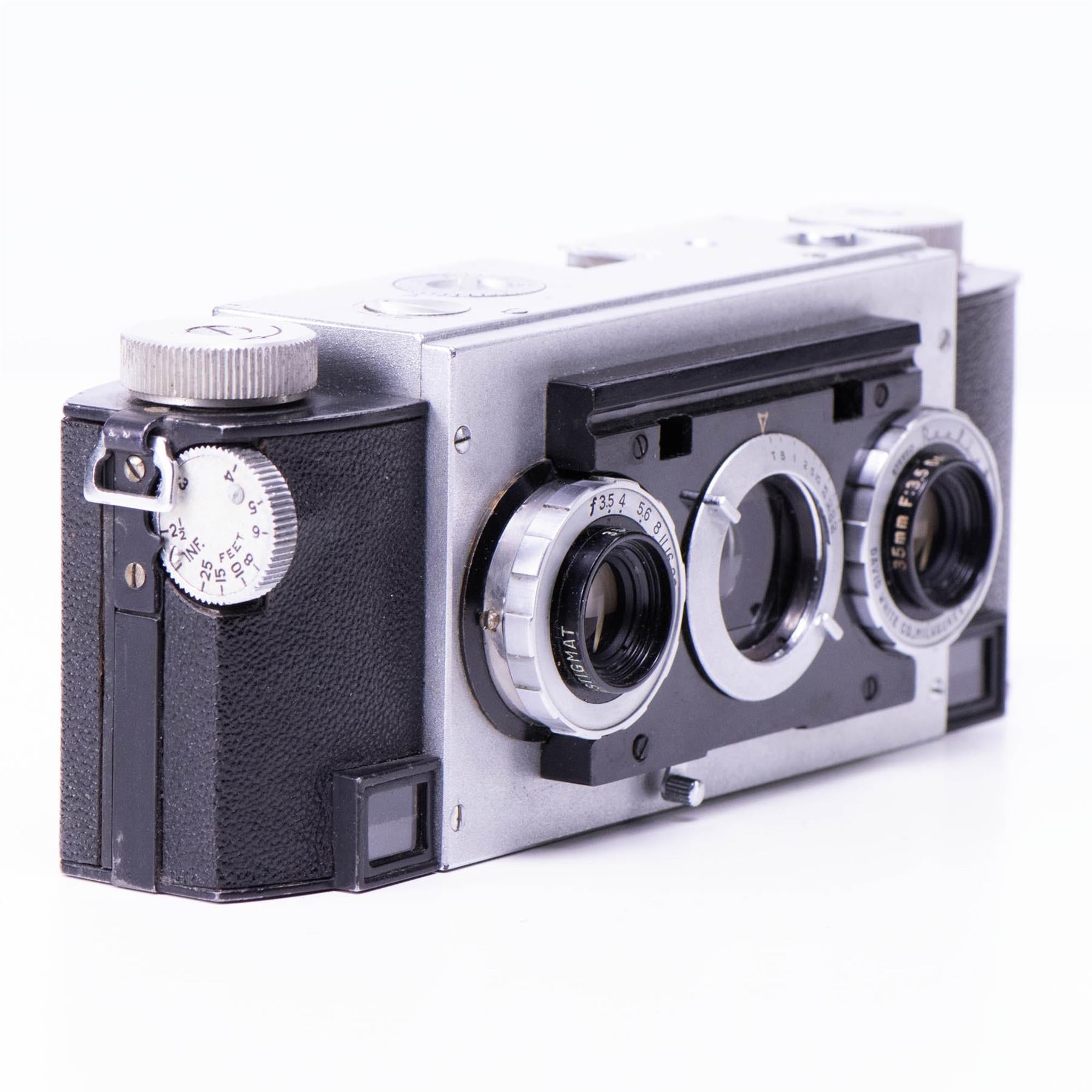 David White Stereo Realist 1041 Camera | 35mm f3.5 lens | Black | U.S.A | 1947