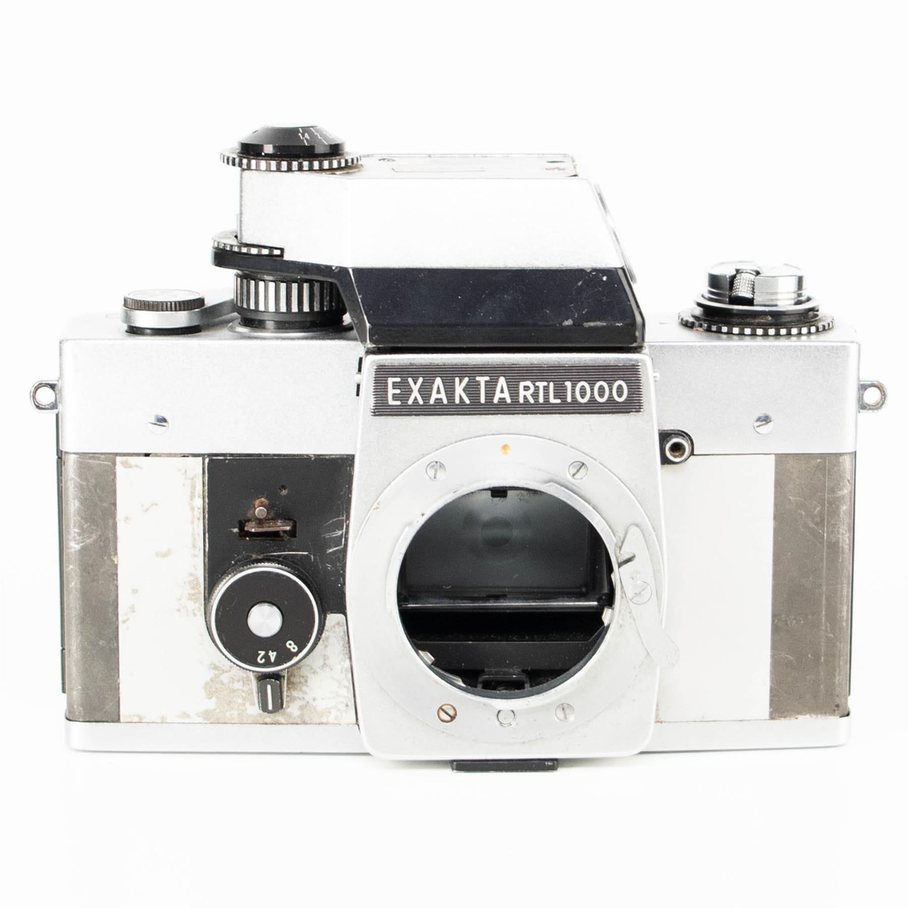 Exakta RLT 1000 Camera | Oreston 50mm f1.8 lens | White | Germany | 1969 - 1973