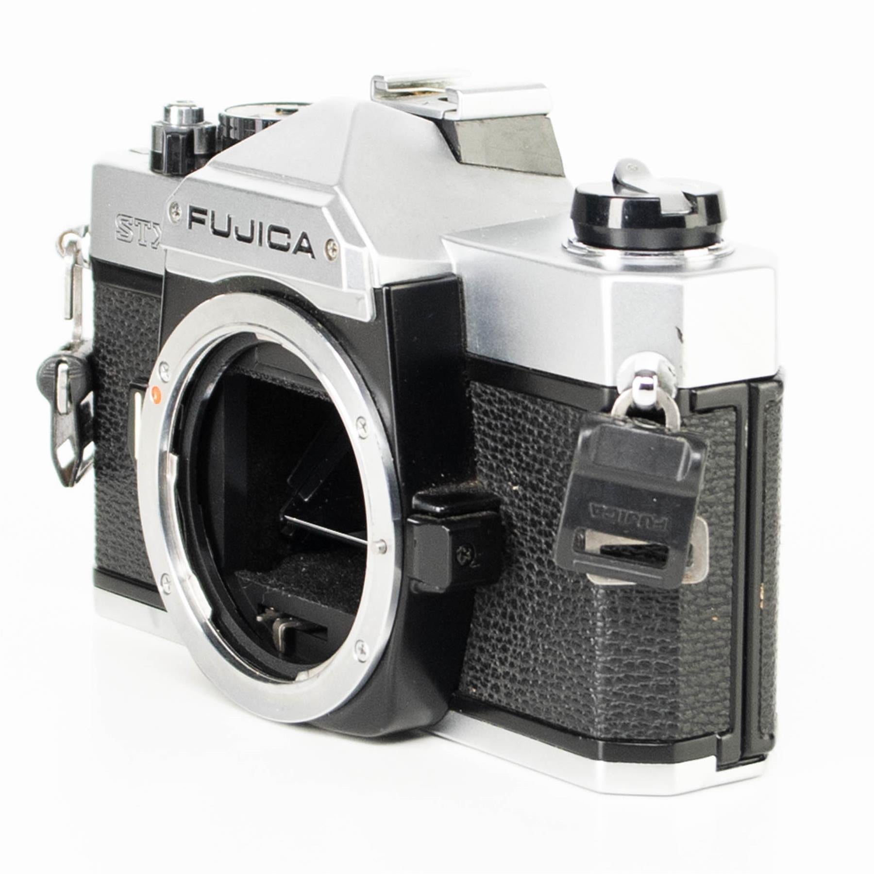 Fujica STX-1 Camera | X-Fujinon 55mm f2.2 lens | White | Japan | X Mount | 1979