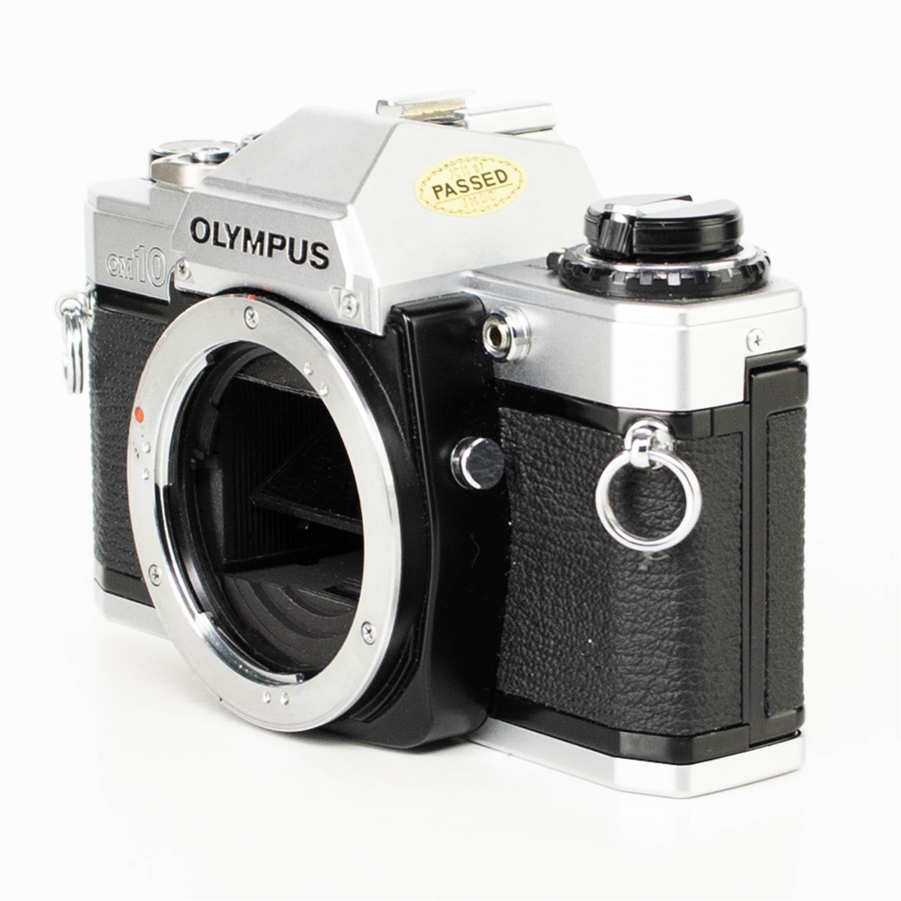 Olympus OM10 Camera | White | Japan | 1979 - 1987 | Not working