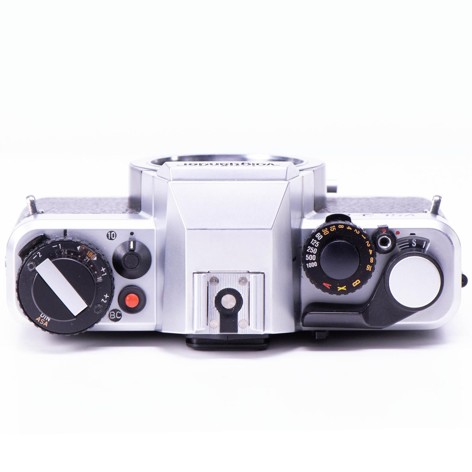 Voigtlander VSL 3-E Camera | Ultron 50mm f1.8 lens | White | Singapore | 1977