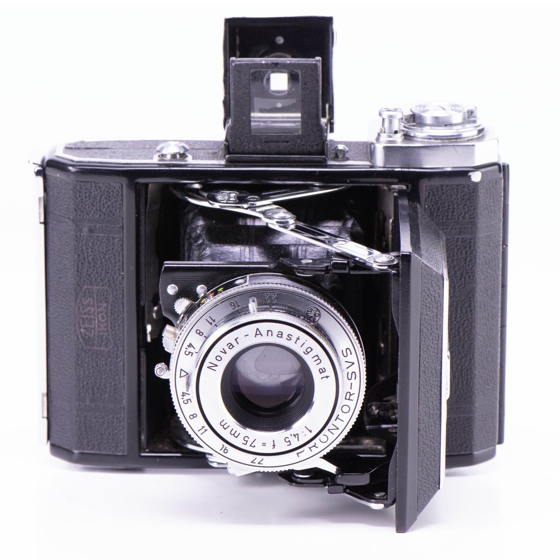 Zeiss Ikon Ikonta 521 Camera | 75mm f4.5 lens | Black | Germany | 1938 - 1953