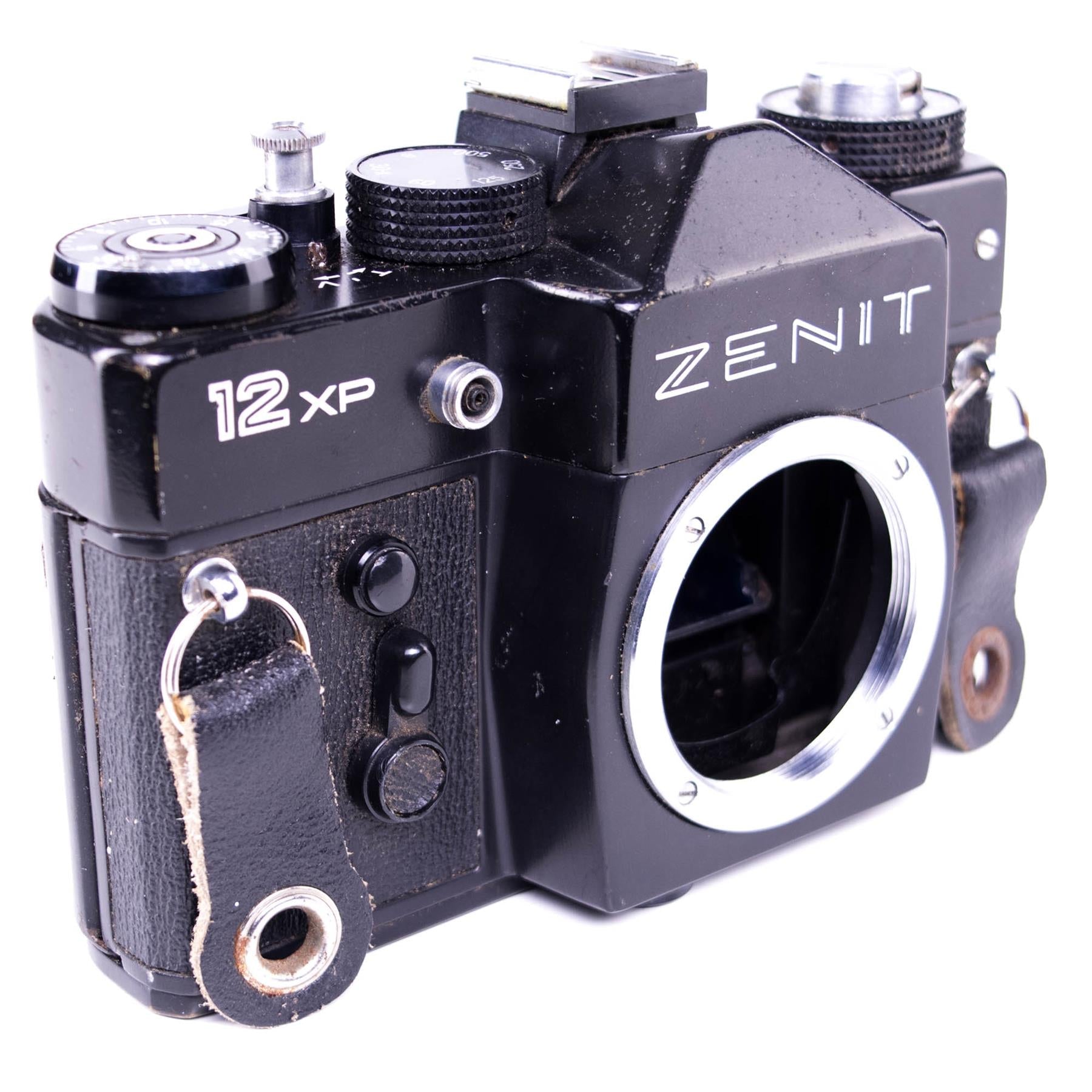 Zenit 12xp Camera Body | Black | M42 | Soviet union | 1983 - 1994