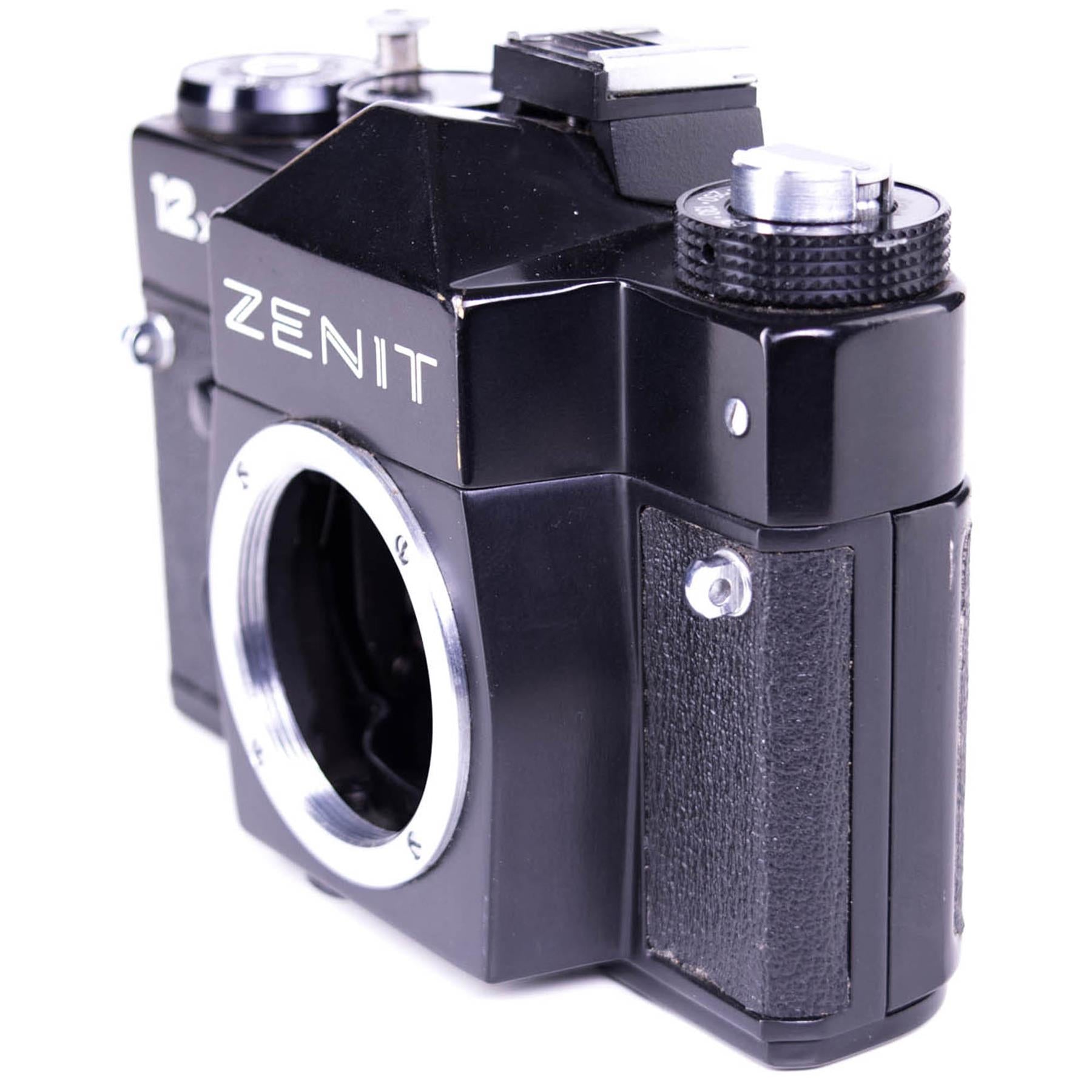 Zenit 12xp Camera Body | Black | M42 | Soviet union | 1983 - 1994