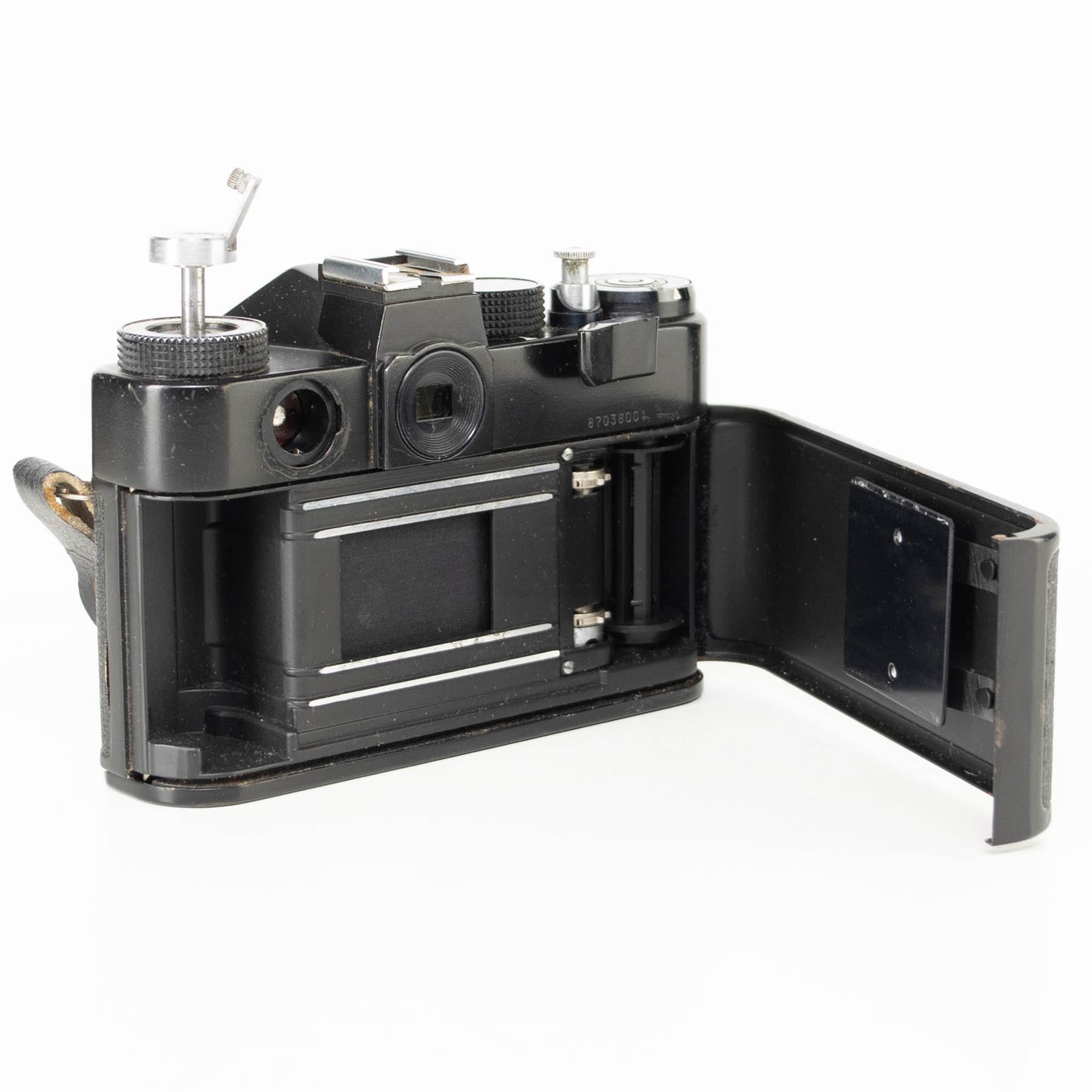 Zenit 12xp Camera Body | Black | M42 | Soviet union | 1983 - 1994