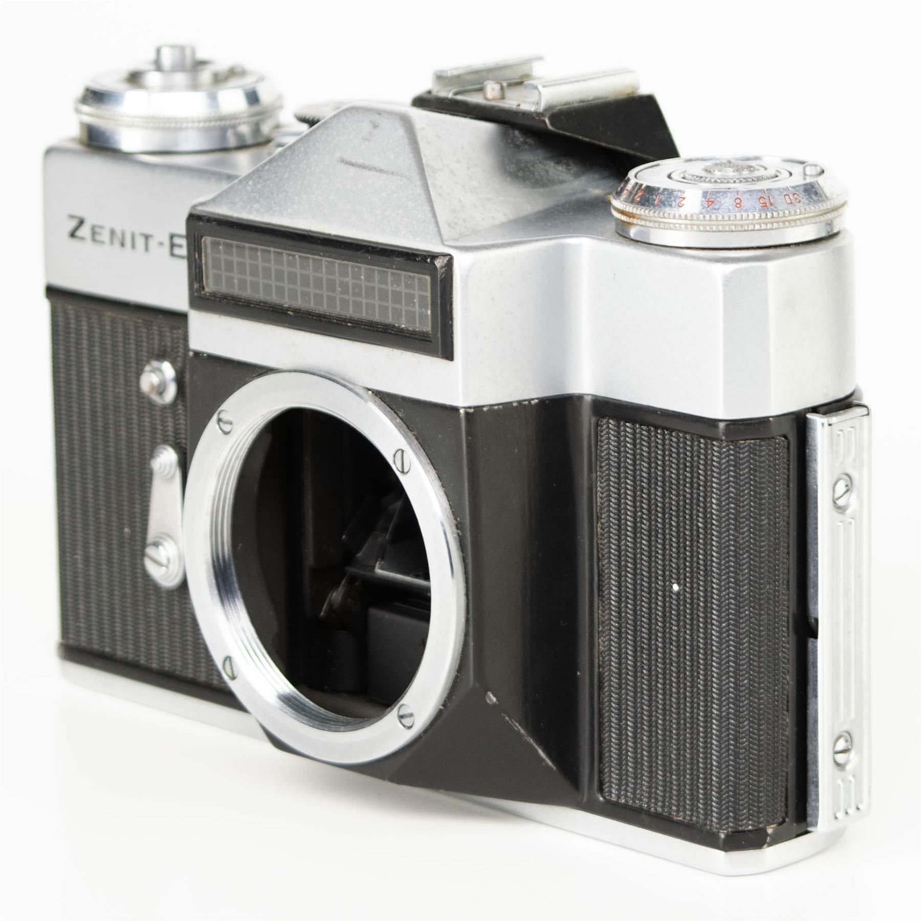 Zenit E Camera Body | Helio 58mm Lens | White | M42 | Soviet Union | 1965 - 1982