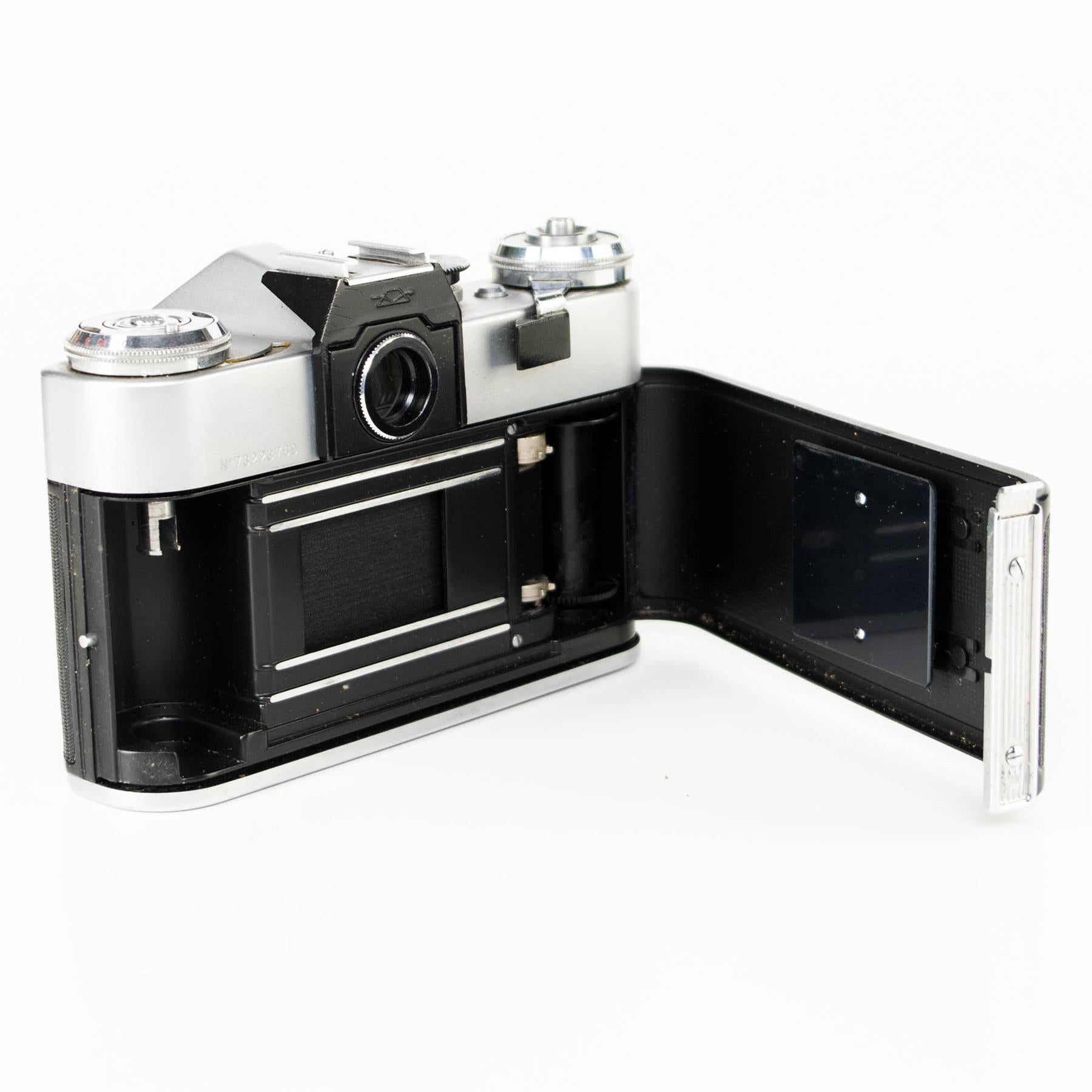 Zenit E Camera Body | White | M42 | Soviet Union | 1965 - 1982