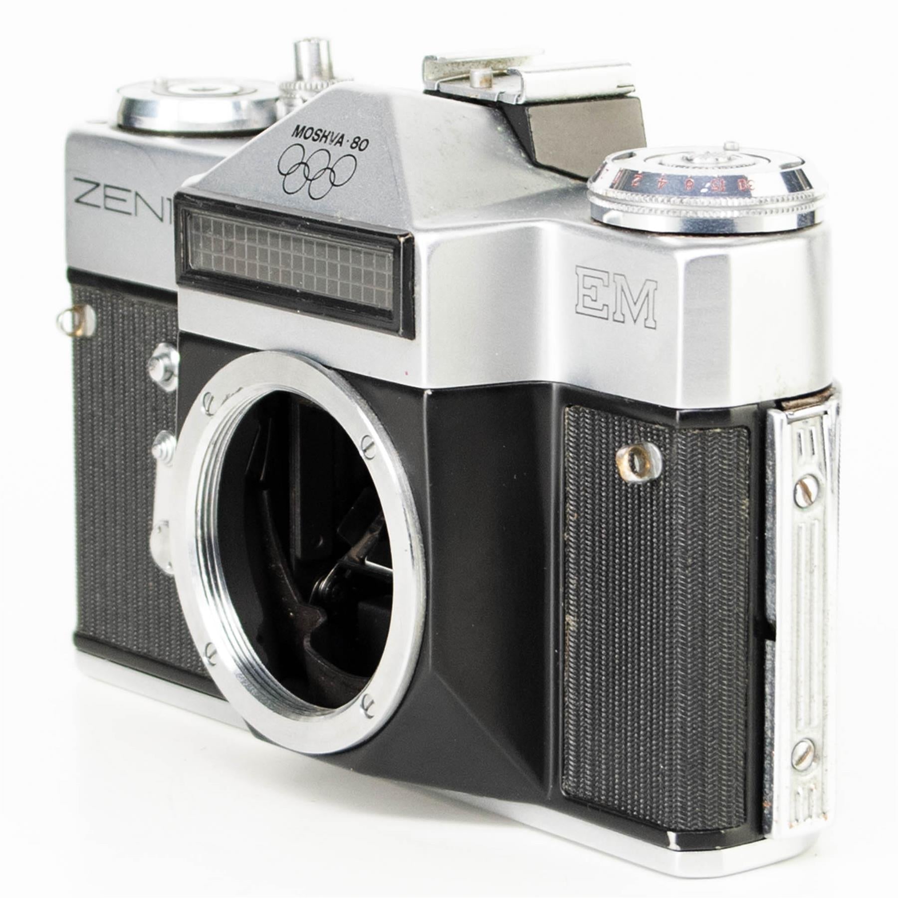 Zenit EM Camera Body | White | M42 | Soviet Union | 1972 - 1984