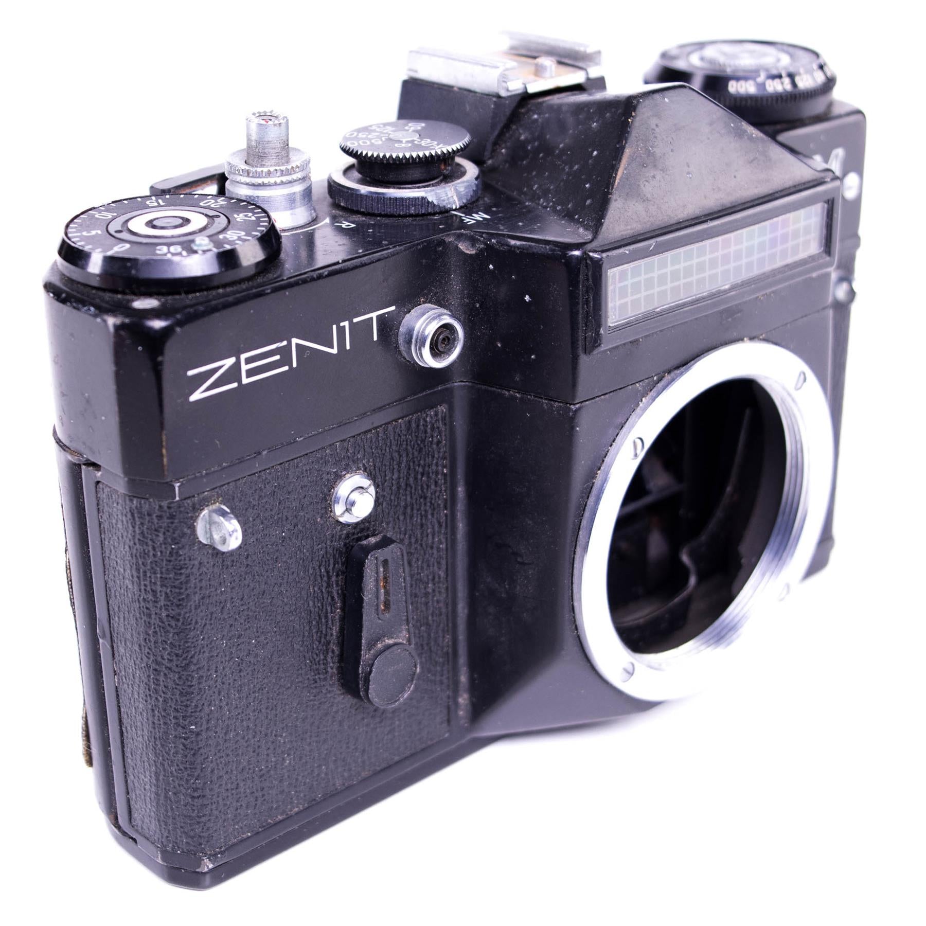 Zenit EM Camera body | Black | M42 | Soviet union | 1972 - 1984