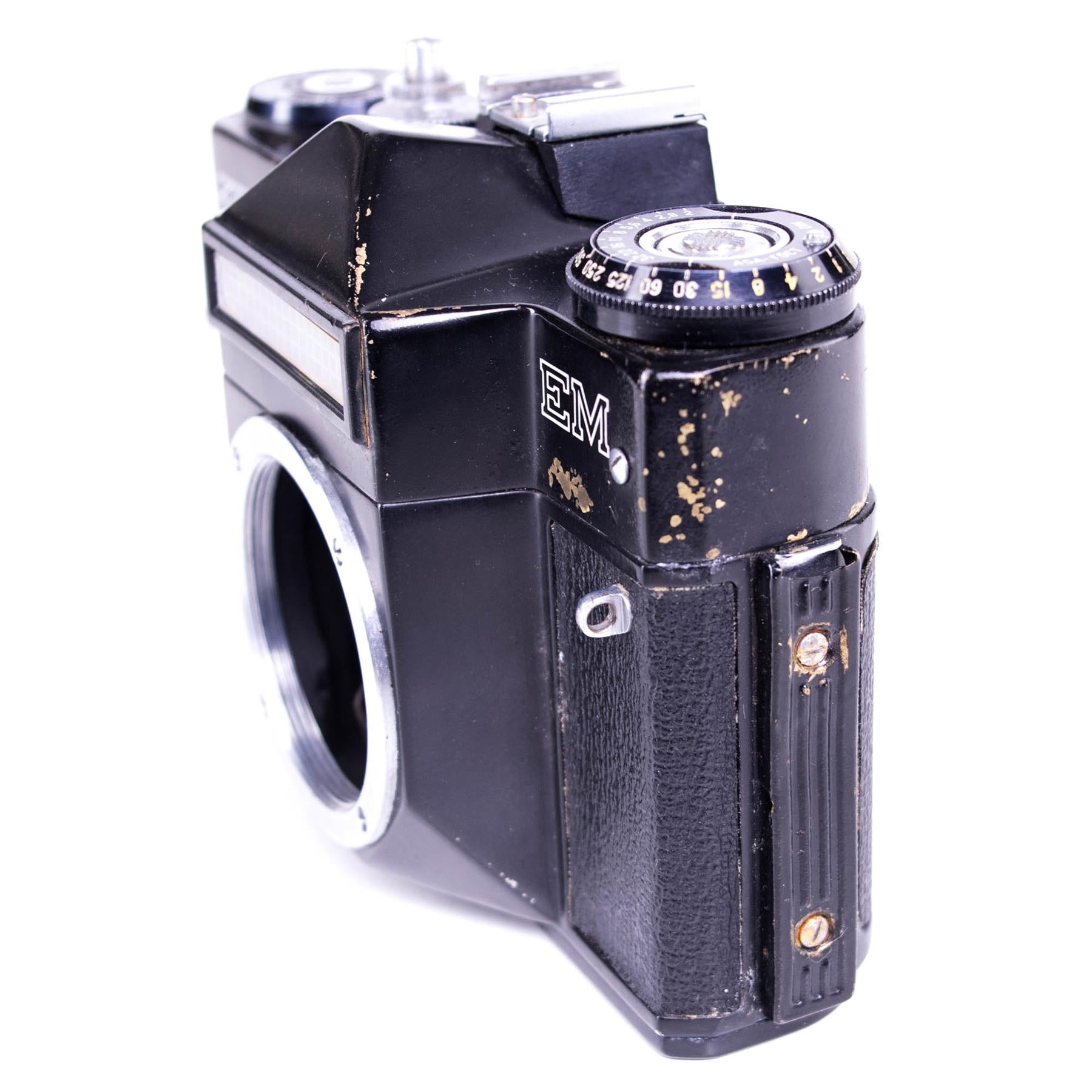 Zenit EM Camera body | Black | M42 | Soviet union | 1972 - 1984