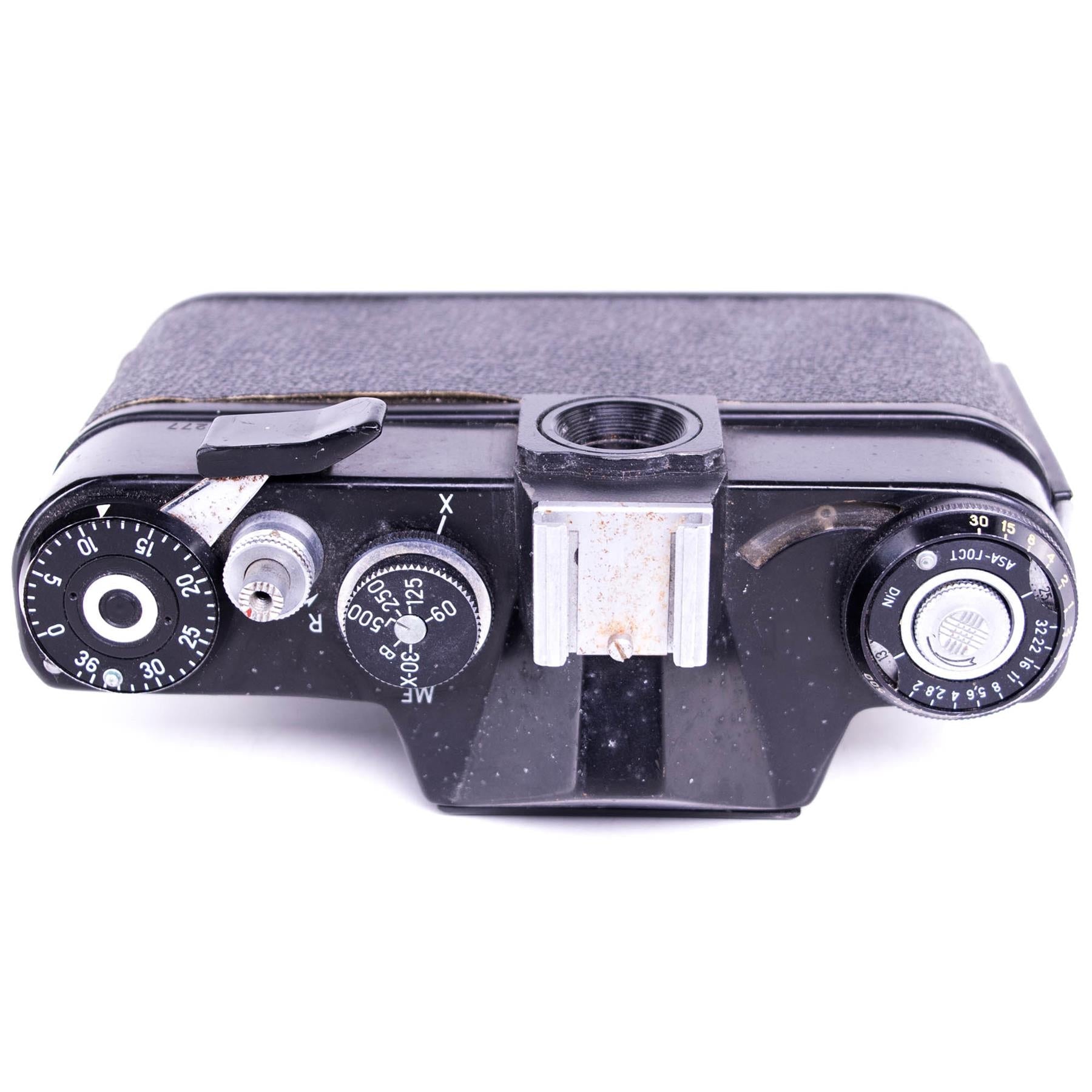 Zenit EM Camera body | Black | M42 | Soviet union | 1972 - 1984