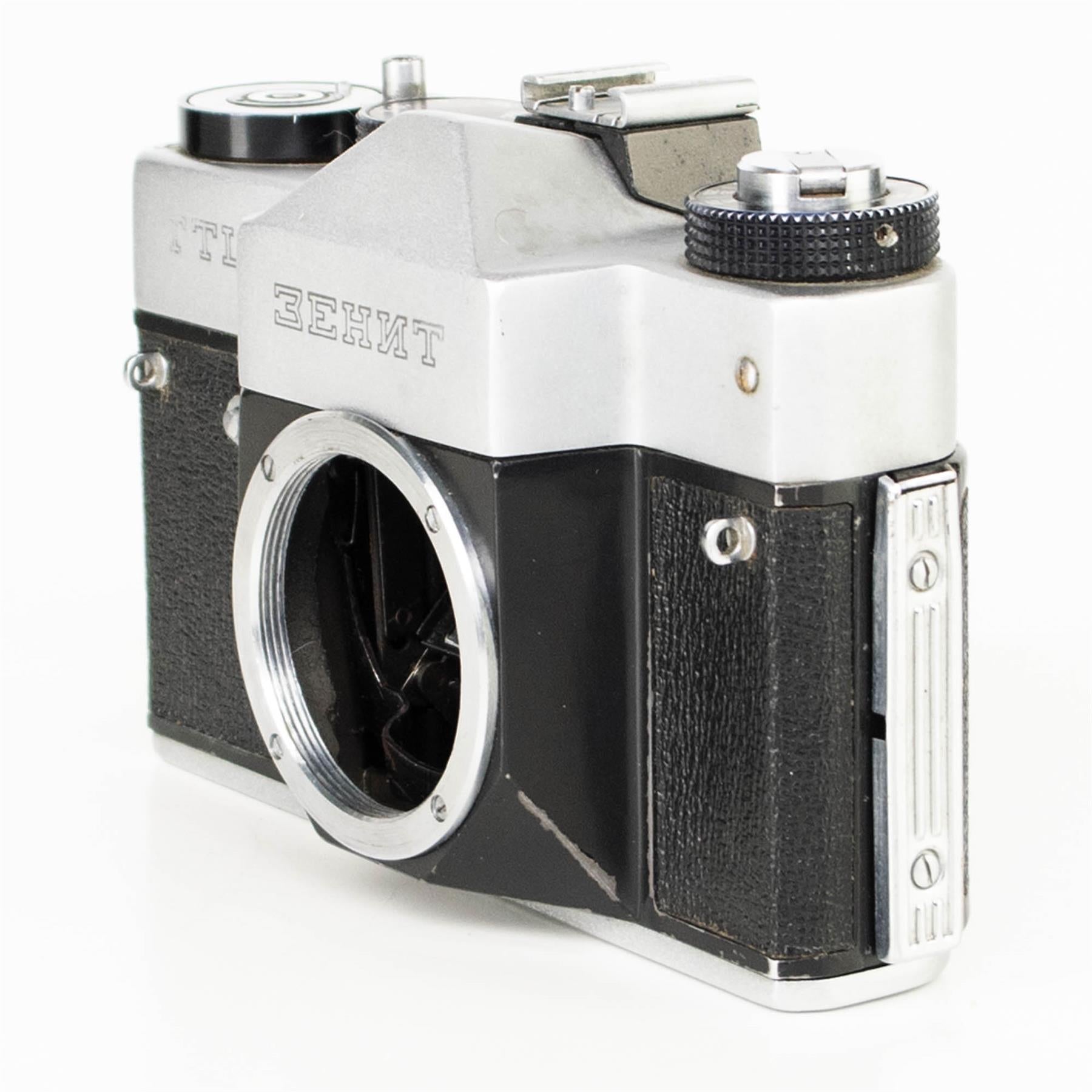 Zenit TTL Camera Body | White | M42 | Soviet Union | 1978 - 1985